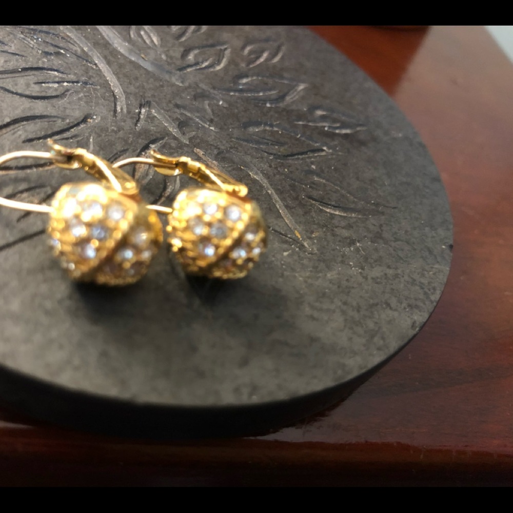 EUC  ❤️ Swarovski Goldtone&Sparkle Drop Earrings